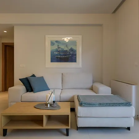 Mouratti New Luxury Garden Apartamento