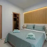 Mouratti New Luxury Garden Apartamento