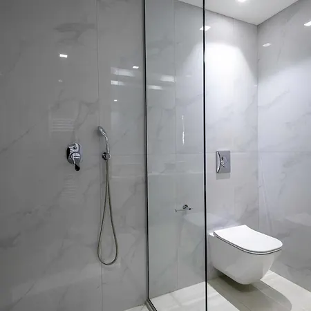 Apartament Mouratti New Luxury Garden